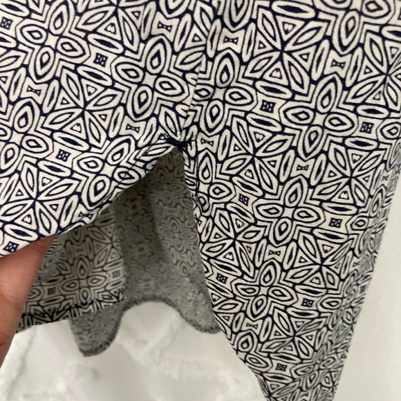 Olsen black and white geometric blouse - Picture 5 of 9